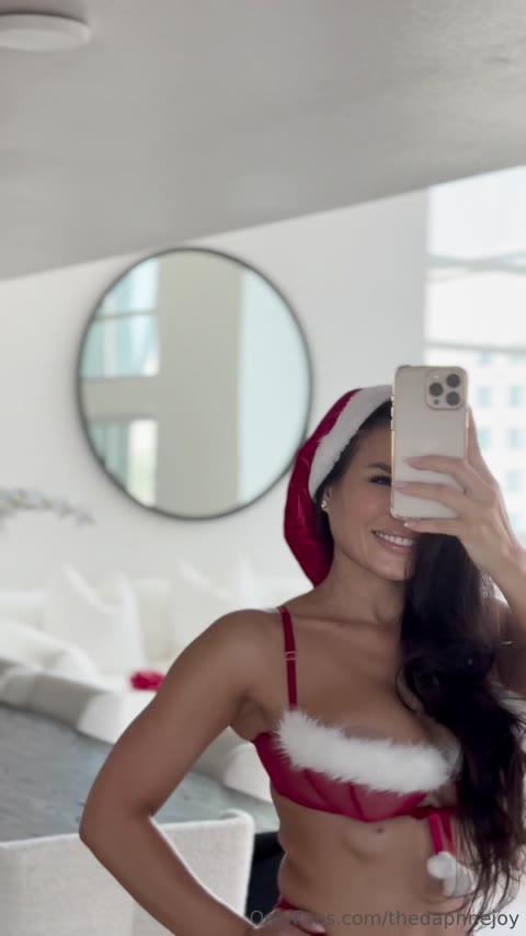 Daphnejoy nude Instagram photo — @daphnejoy leaked #9
