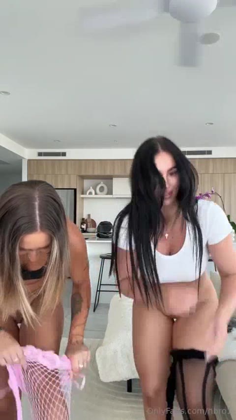Hollybrougham nude Instagram photo 15 — @hollybrougham leaked