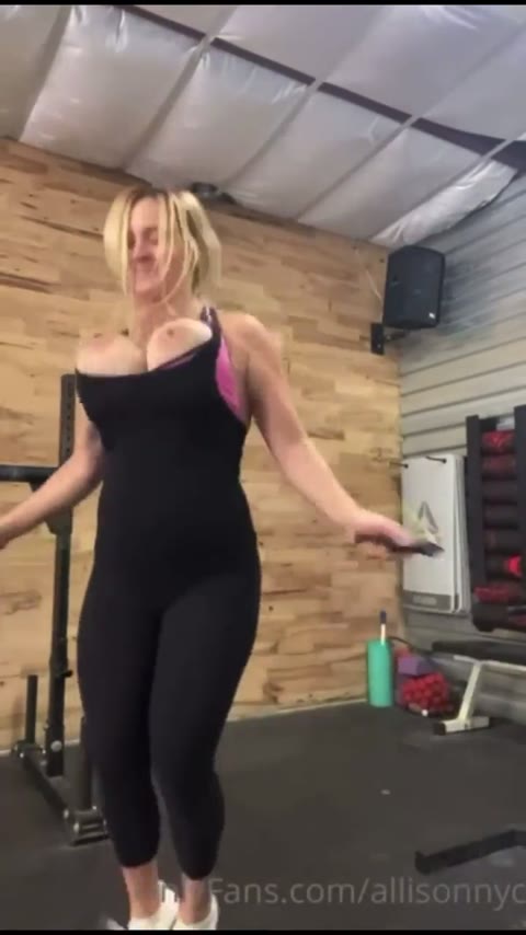 Allisonnyc nude Instagram photo 2 — @allisonnyc leaked