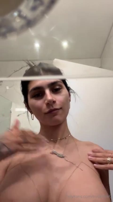 Miakhalifa nude Instagram photo 6 — @miakhalifa leaked